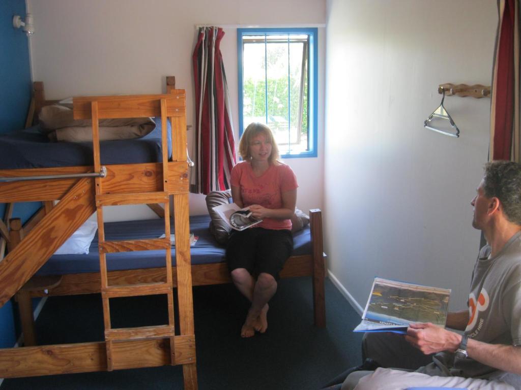 Tasman Bay Backpackers Hostel Nelson Room photo